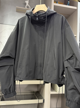 清仓不予退换！G款！宽松连帽冲锋衣短外套女H25365~ZY