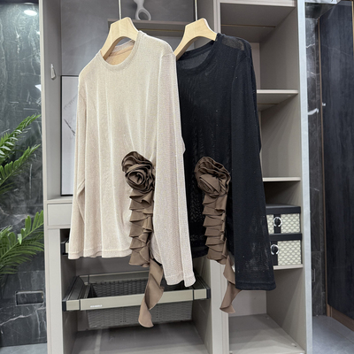 薄款亮片针织圆领长袖花朵上衣