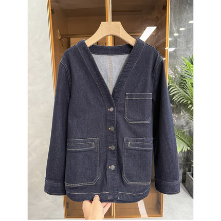 清仓不予退换！接拉满！宽松贴袋V领牛仔外套女M040009~JS