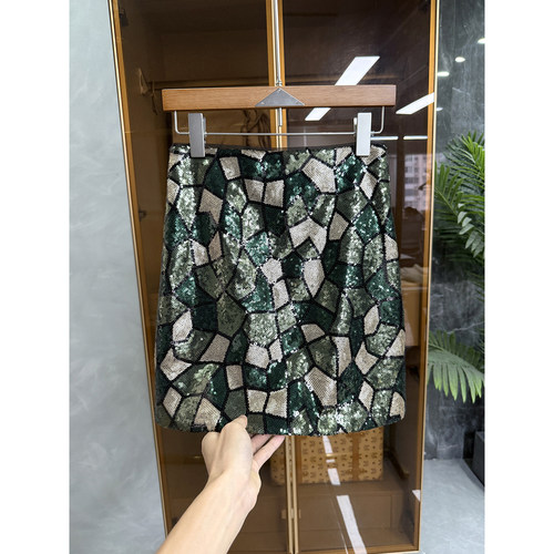 大厂出！重工亮片格子A字短裙