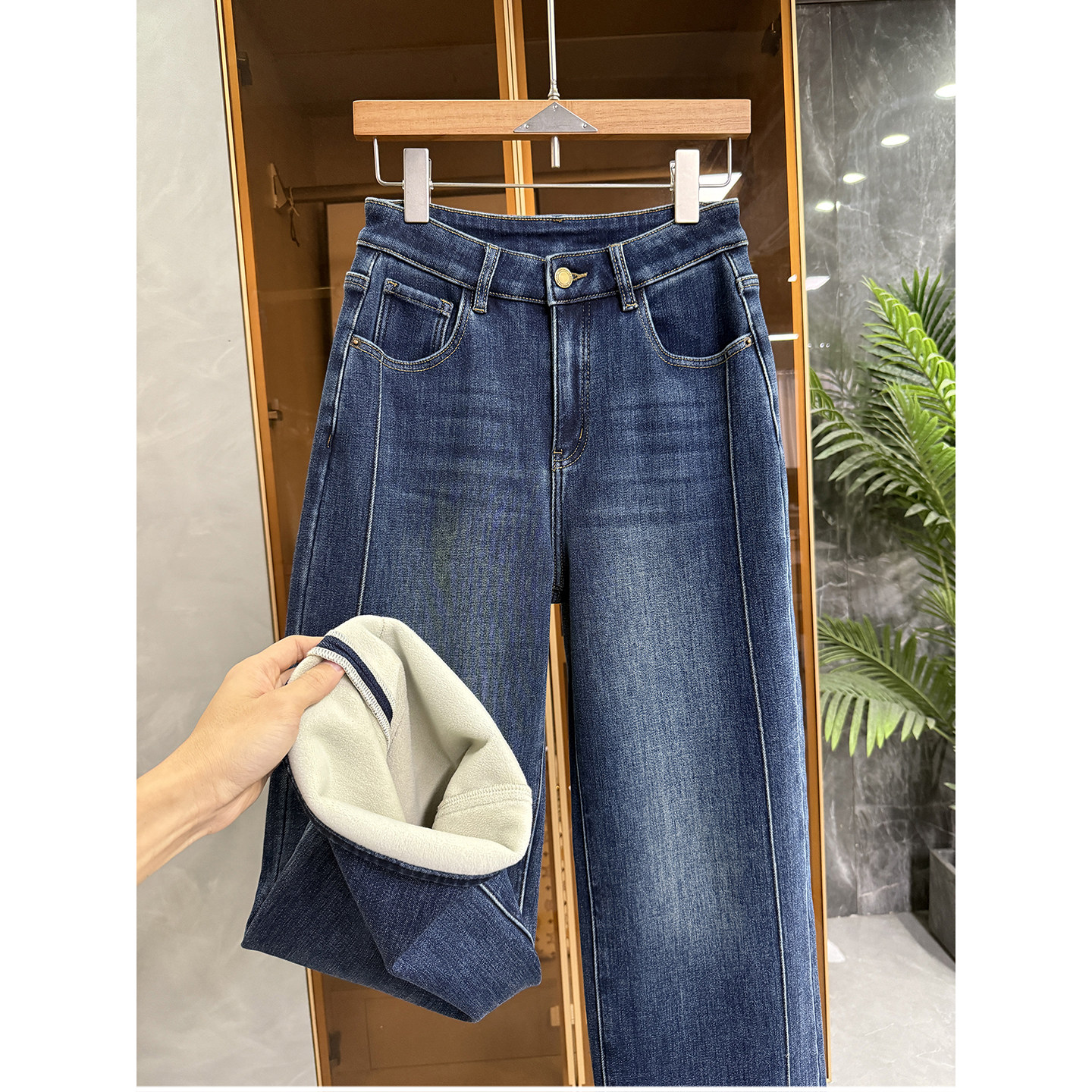 大N货！加绒中高腰牛仔直筒裤