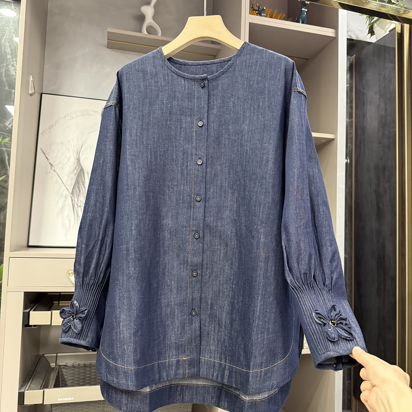 宽松亚麻牛仔打揽长袖衬衫上衣