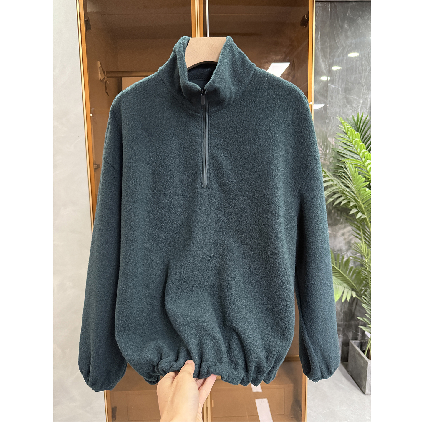 尖货！自带时髦感！宽松羊毛毛呢半拉链卫衣女     S251655~JS