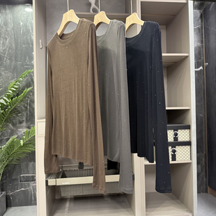 衣橱刚需！百搭显瘦！重工烫钻圆领长袖打底衫T恤女    96558~ZY