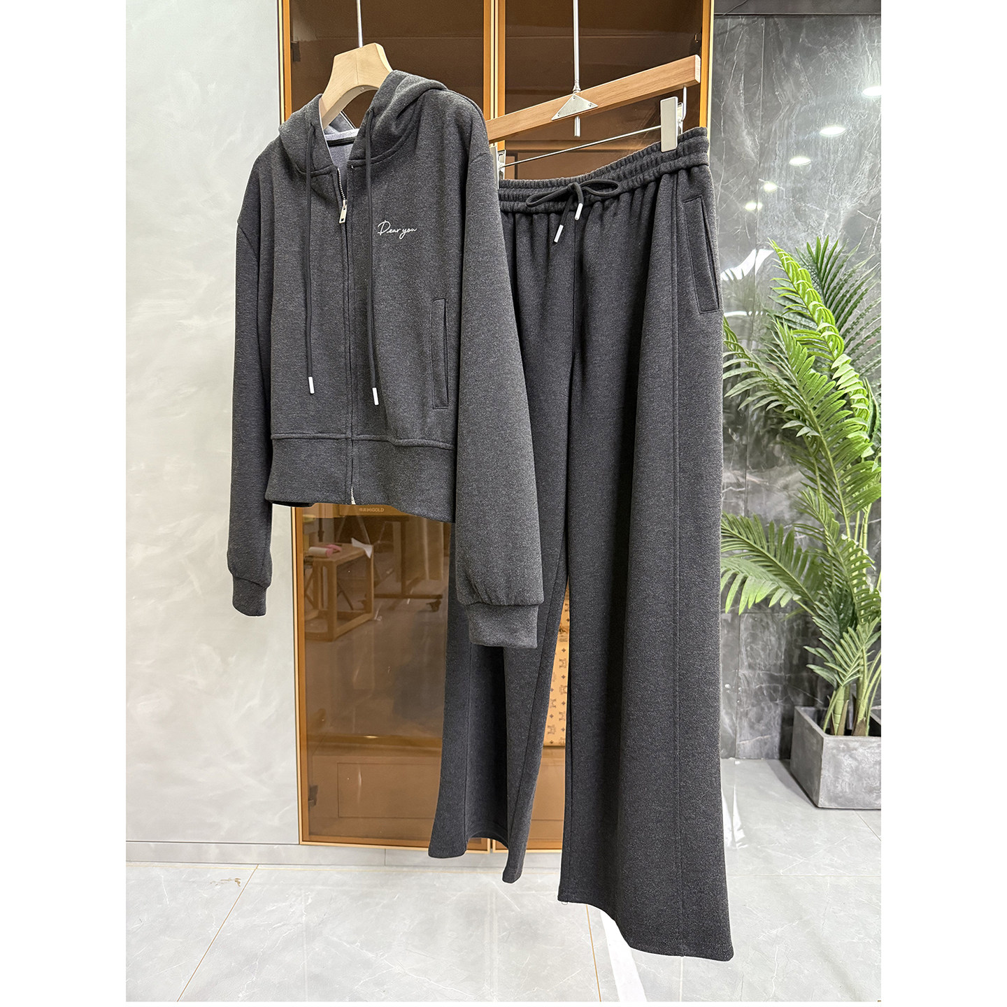 工厂外M订单！绵羊毛连帽卫衣外套+休闲裤套装女   F5303~ME,女装/女士精品,时尚套装,淘宝优惠券,粉丝福利购,淘宝优惠卷