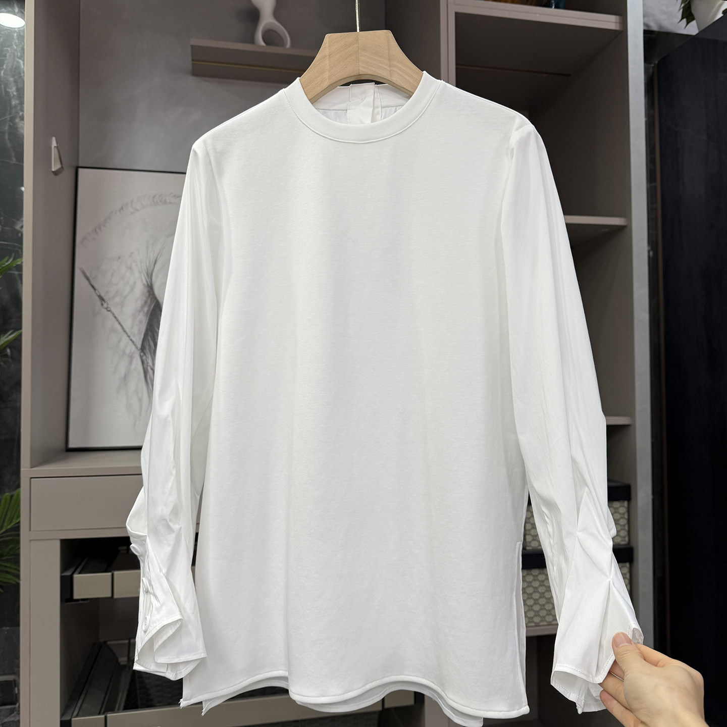 大N货！时髦精穿搭秘籍！宽松圆领拼接长袖棉T恤女  20251109~ZY