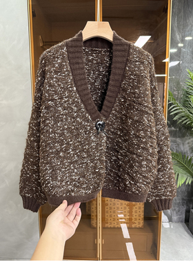 温暖秋冬单品！宽松绵羊毛花纱V领针织短外套女    R3933~ME