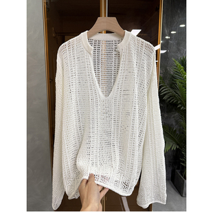 N货！自带氛围感！宽松和纸镂空深V领长袖针织上衣女   S26046~JS