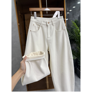 M3397551 女 温暖加绒中高腰牛仔镰刀裤 秋冬宝藏单品