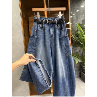 帅呆了！潮流与舒适并存！中高腰牛仔弯刀裤女     M143176~JS