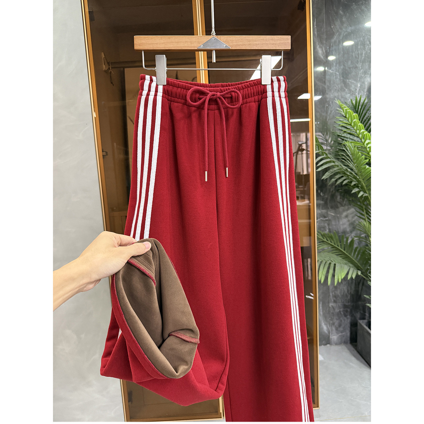 高个子收！经典N货！加绒松紧腰条纹休闲阔腿裤女   M272712~JS