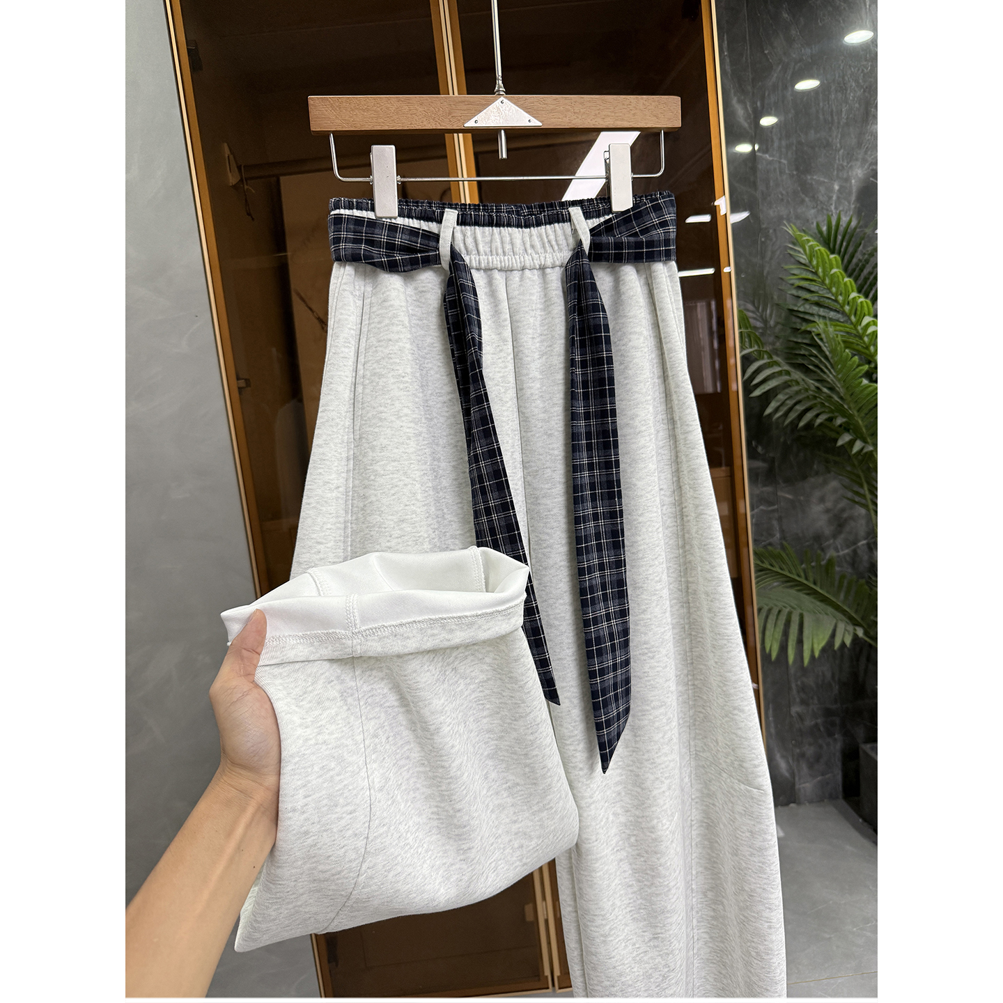 大N货！松紧腰休闲镰刀阔腿卫裤