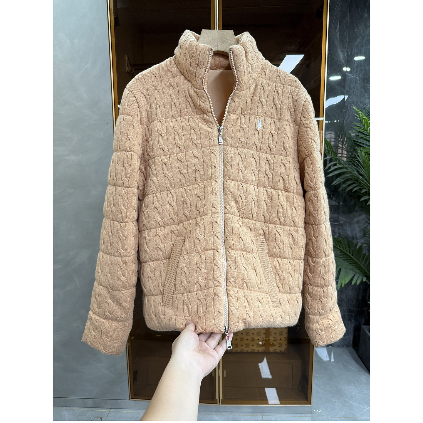 羊绒羊毛麻花立领针织棉服外套