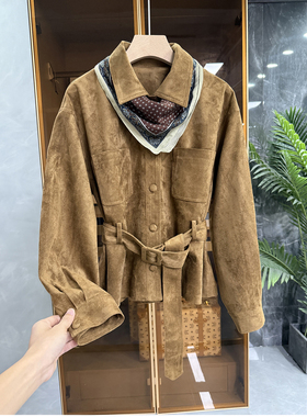 有了它秋冬都变高ji了！复古鹿皮绒短收腰外套女    M806821~JS