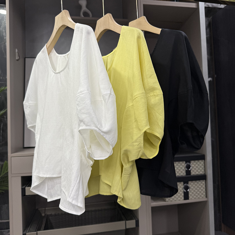 宽松亚麻莱赛尔灯笼袖圆领上衣