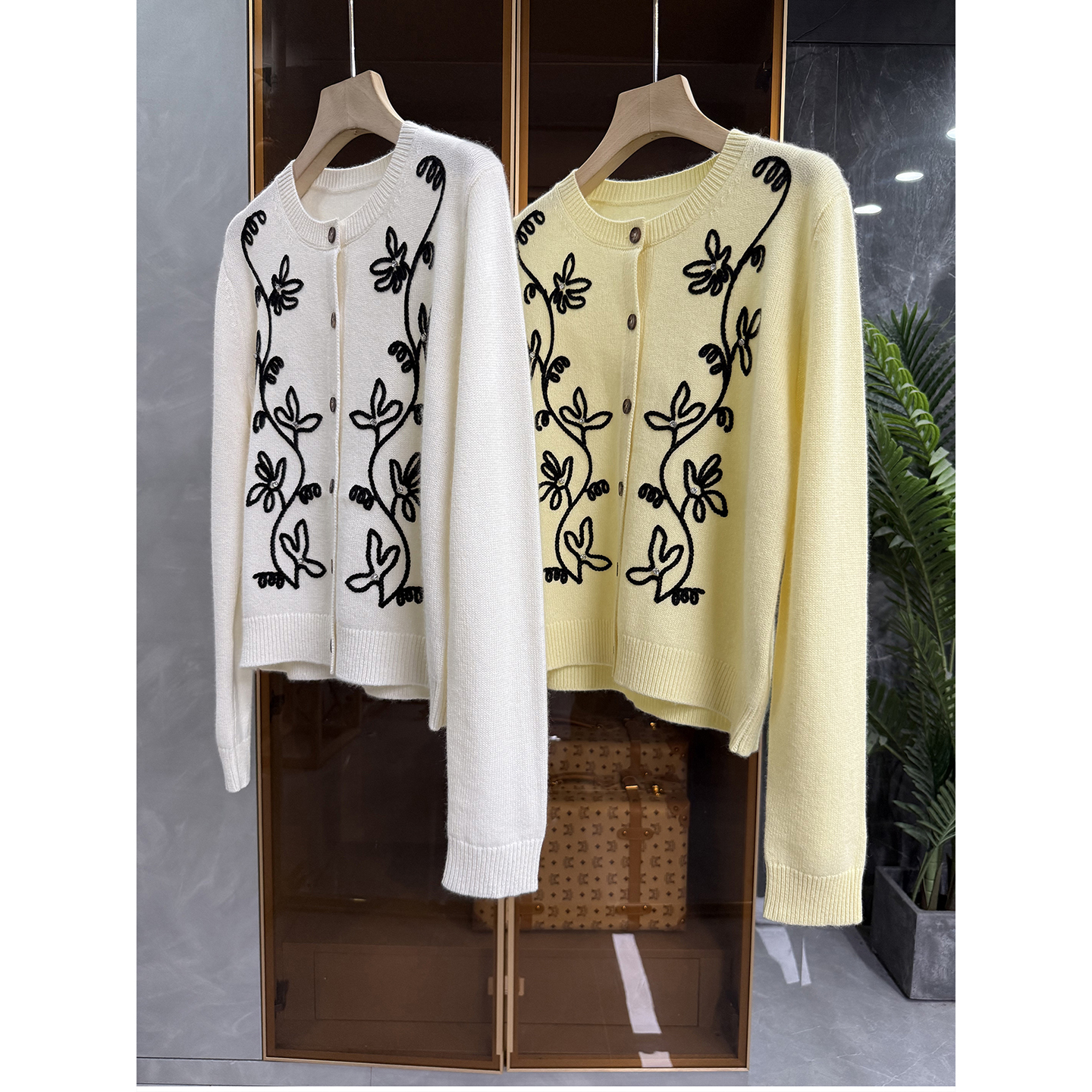 yuan单刺绣花朵羊绒长袖针织开衫