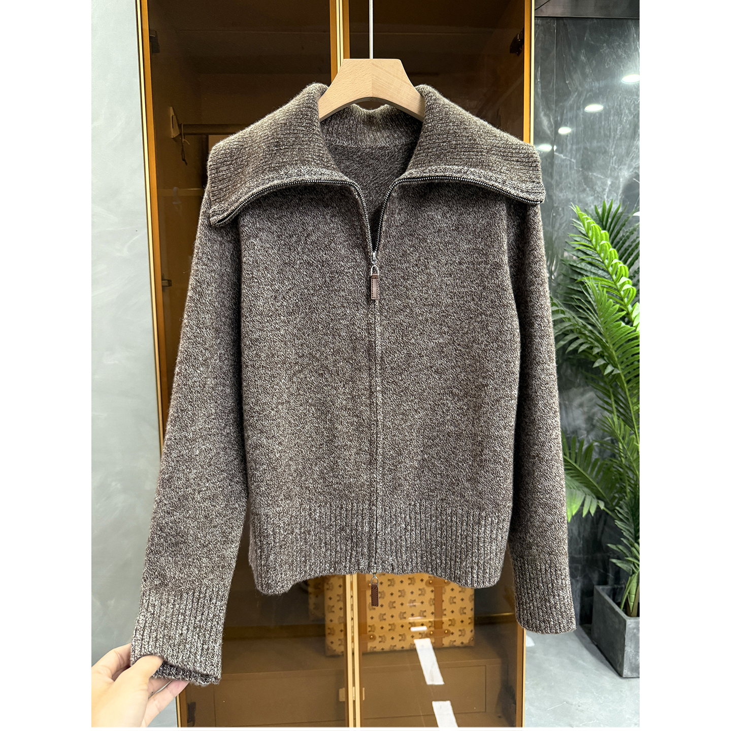 柔糯花纱羊毛拉链针织毛衣外套