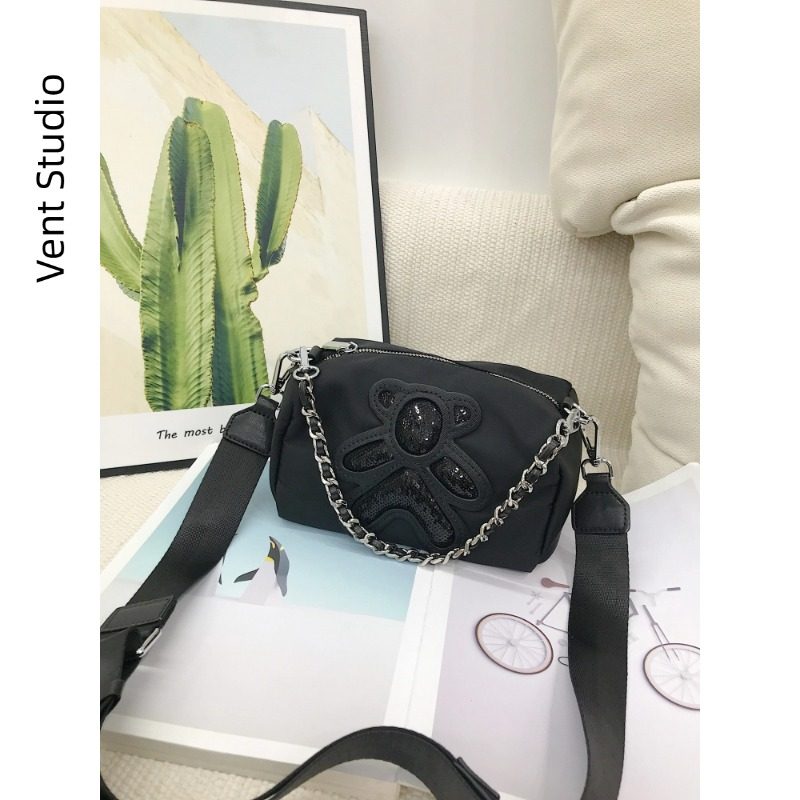 亮片卡通小熊迷你小方包女2024新款带链条手机包宽肩带斜挎小挎包,箱包皮具/热销女包/男包,小方包,淘宝优惠券,粉丝福利购,淘宝优惠卷