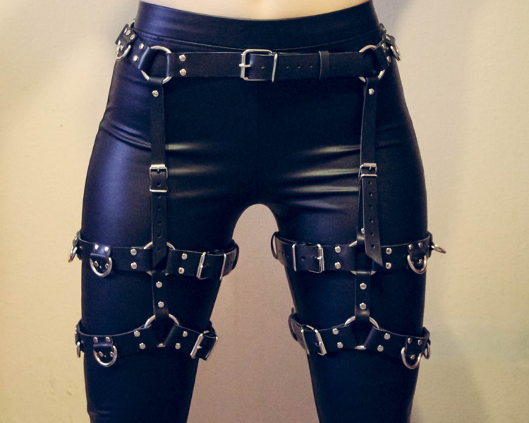 大腿皮带扣皮质腿带腰带一体摇滚演出搭配饰品服装男女通用可调节