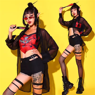 夜场小披风短肚脐性感ds演出服女跳舞衣服酒吧dj打碟服爵士舞蹈装