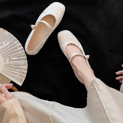 如素慢衣国风新中式女鞋一字带内5CM增高方头浅口60147