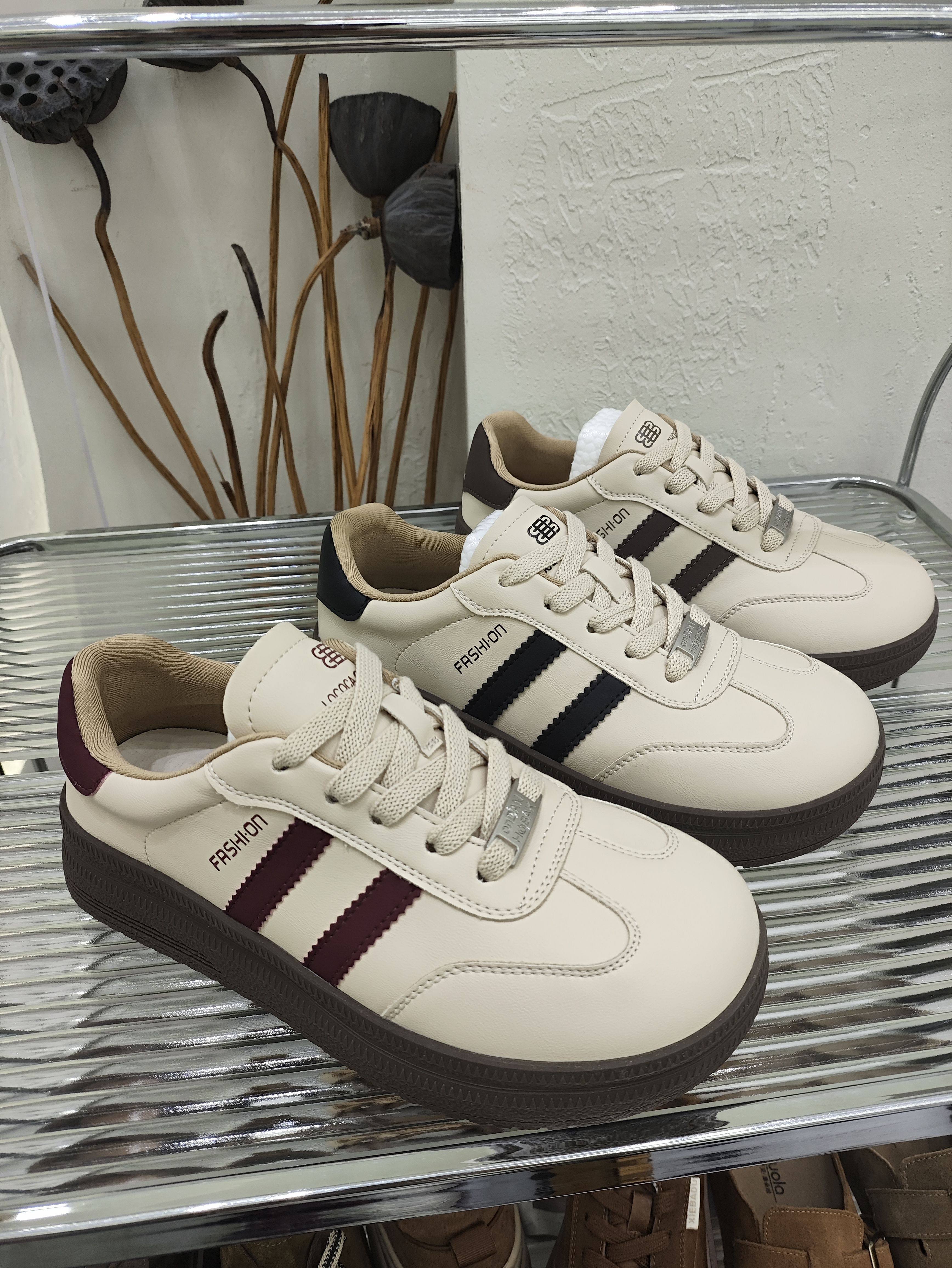 莹莹家真皮厚底两条杠小白鞋女2024秋季韩版百搭舒适轻便软底板鞋