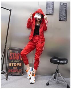 2026春夏新款韩版连帽防晒服外套运动服防晒衣休闲套装女装两件套