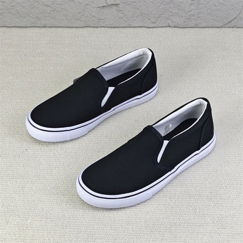 春季一脚蹬防滑透气套脚休闲板鞋