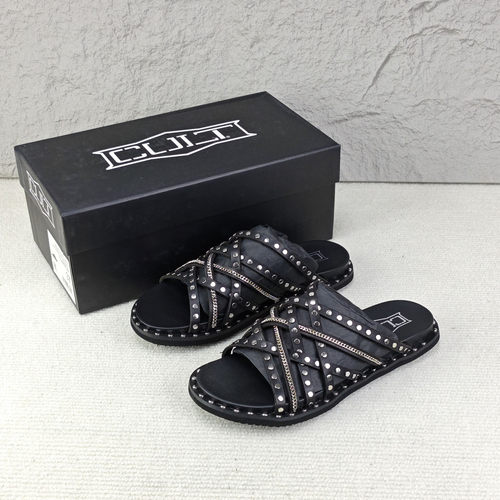 意大利轻奢女凉鞋平底休闲沙滩凉