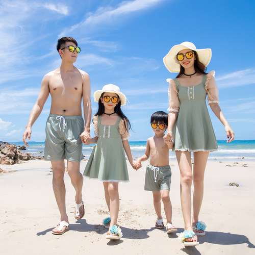 海边度假亲子装母女装泳衣玩水