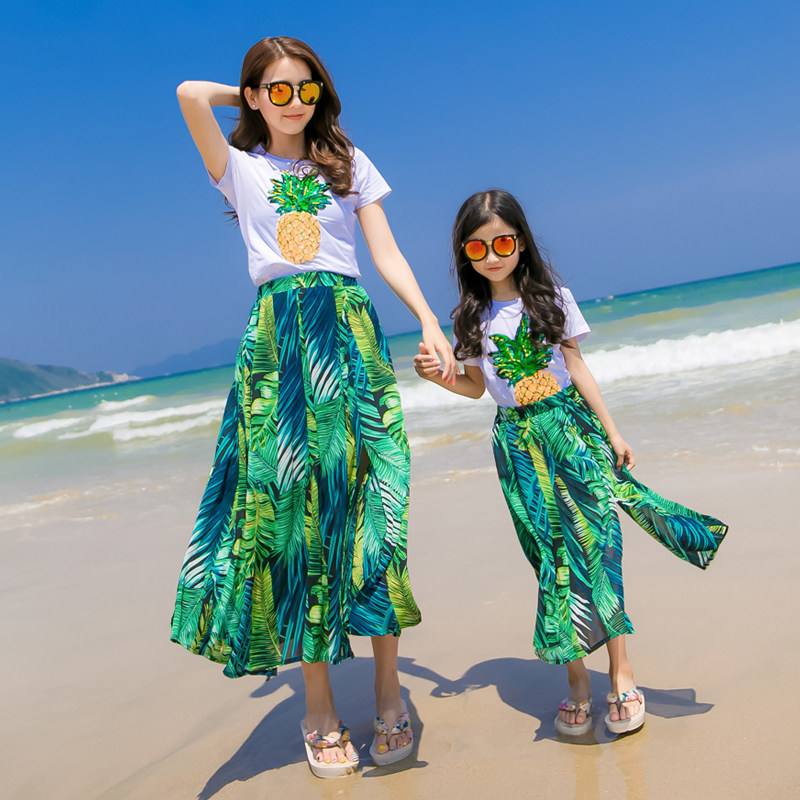 亲子装一家三口海边度假母女装菠萝亮片T恤半身裙度假沙滩裙三亚