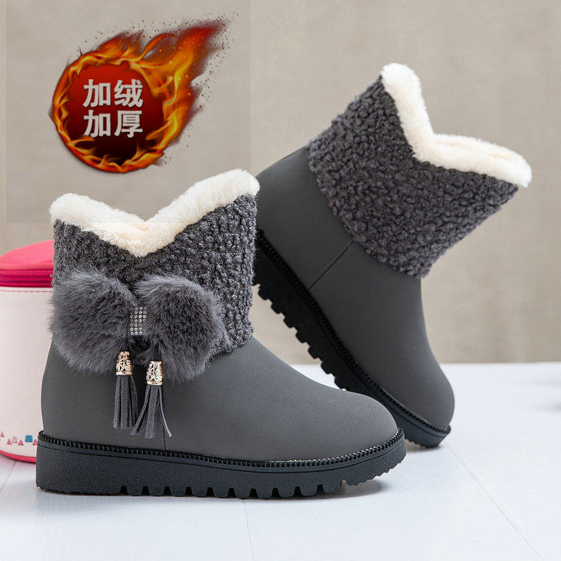 东北雪地靴女冬季新款百搭学生大棉鞋女短筒加绒保暖防滑平底短靴