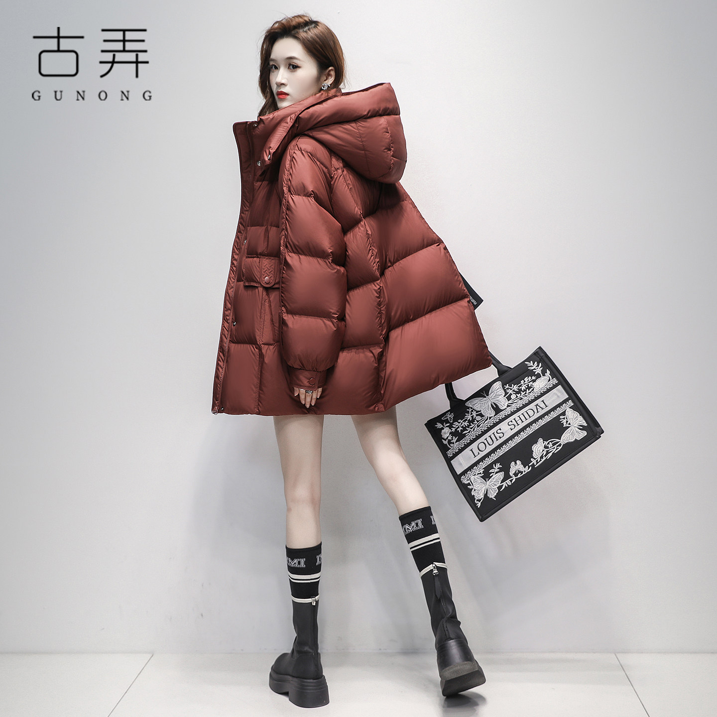 时尚高级感蓬松亲肤羽绒服女2025冬季新款百搭休闲保暖防寒厚外套,女装/女士精品,羽绒服,淘宝优惠券,粉丝福利购,淘宝优惠卷