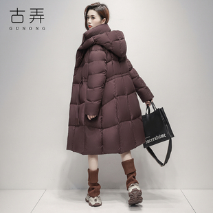高级感鹅绒服女超长款过膝冬季极寒加厚收腰大被子泡芙羽绒服外套