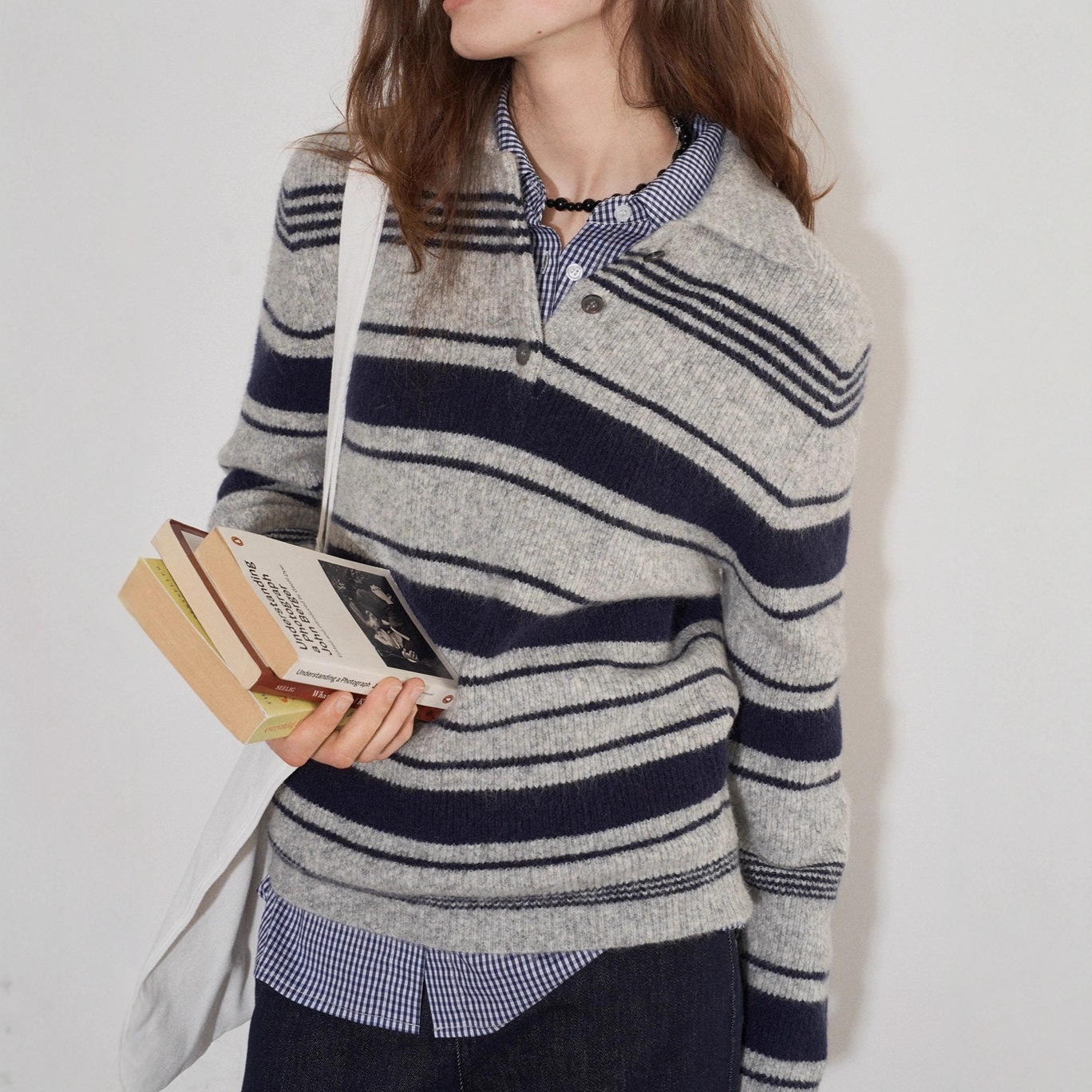 Lofi chiose 8号10点 经典主义！时髦拼色polo领长袖针织衫