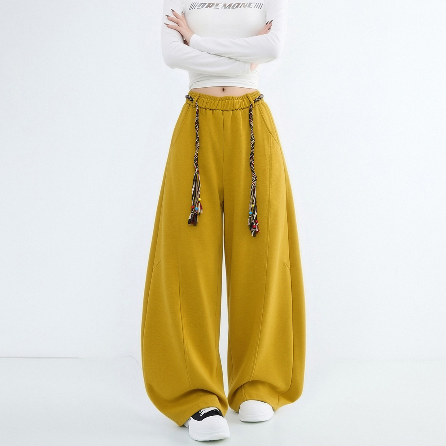 休闲卫裤阔腿裤女2026春季新款时尚显瘦运动百搭弯刀裤超好看裤子