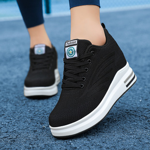 春夏季新款网面透气厚度隐形内增高运动鞋女鞋休闲鞋女士黑色鞋