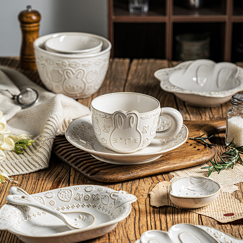 泽滕家卡通兔子碗碟套装