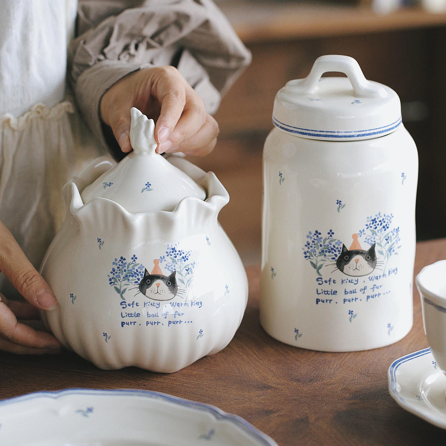 泽滕家陶瓷收纳罐子带盖可爱卡通