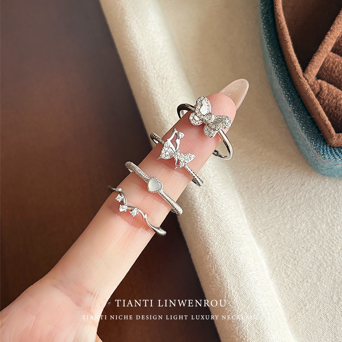 TIANTI蝴蝶爱心S925银戒指女生