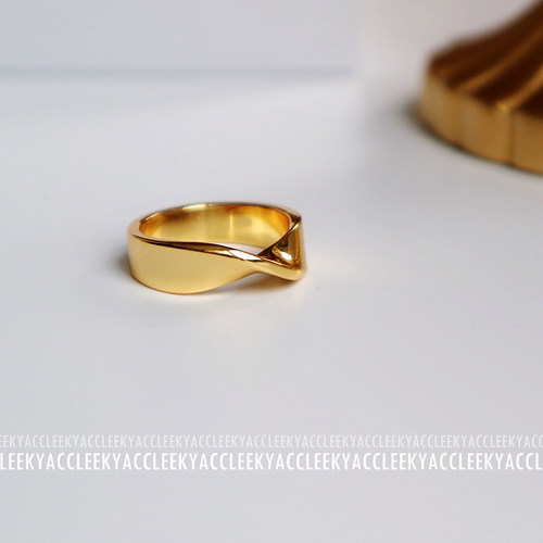 立体感铜制镀金ins戒指