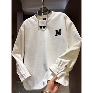 上衣 口长袖 春秋季 简约字母M圆领卫衣男百搭开衩下摆设计感纽扣袖