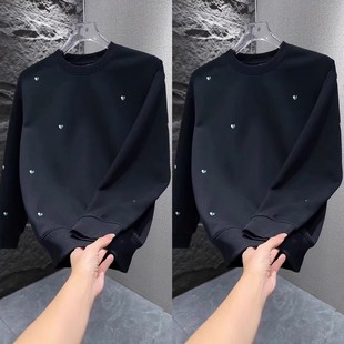 新款 打底衫 简约小爱心时尚 流行百搭休闲棉质长袖 圆领卫衣男士 秋季