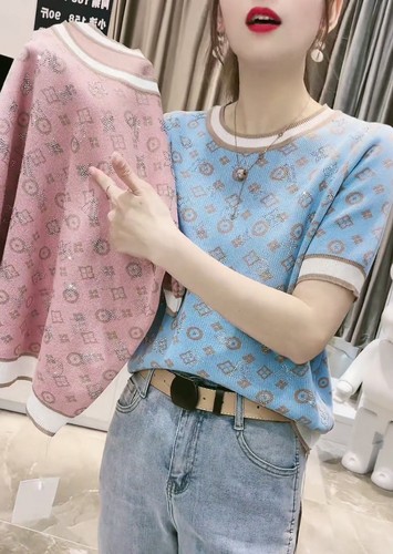 欧货时尚洋气短袖冰丝上衣女2025夏季新款减龄设计感针织衫女薄T