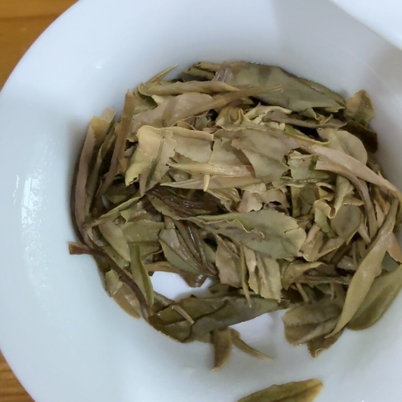 政和白茶蜜桃香2018年有机野小白海拔1200米高山云雾茶