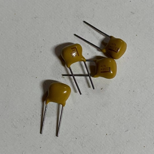 直插476钽电容5V47UF 476F 原装直插钽电容 5v47uf 直插黄电容