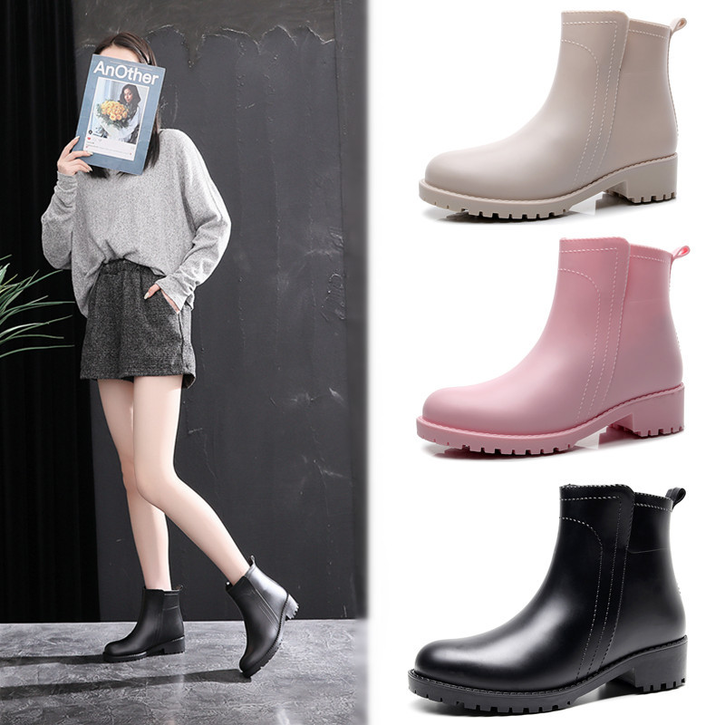 女士韩国时尚款外穿套鞋防水雨靴