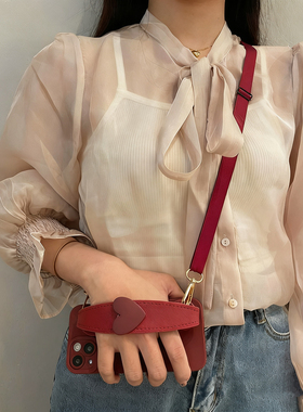 C55适用三星S24fe手机壳S25Ultra爱心手腕带S23S22S21S20女款A56酒红A55A54A53A52A36A35A34A25A24挂绳Note10