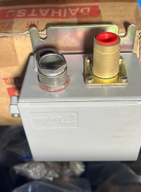 CAS 136 丹佛斯Danfoss重工业压力开关