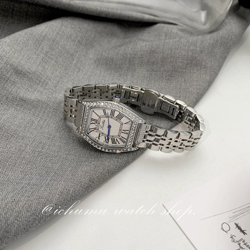 ICHUMU高级感酒桶型钢带手表女